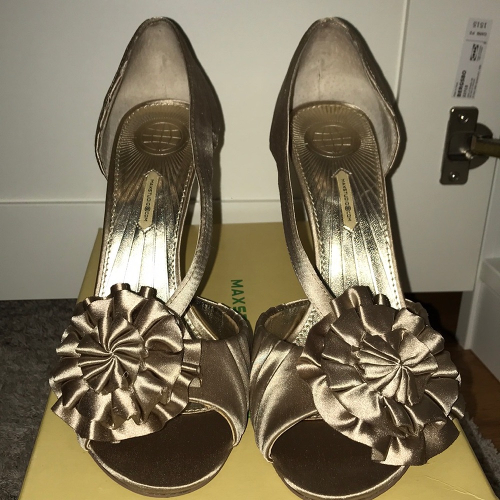 Maxstudio beige Elba heel